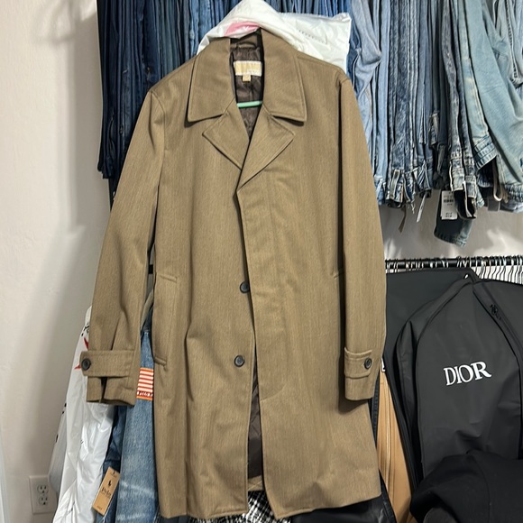 Coat - Picture 1 of 1